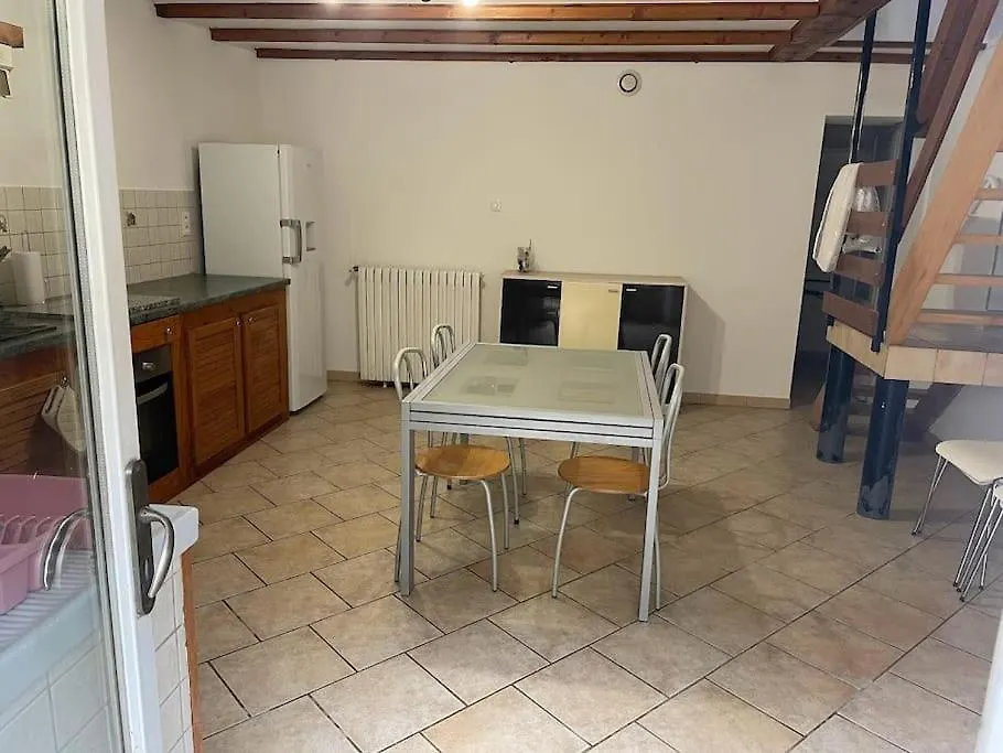 Maison Proche De La Campagne Au Calme 7-8 Personnes Cambon Holiday home